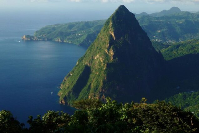 Piton Hike Tour